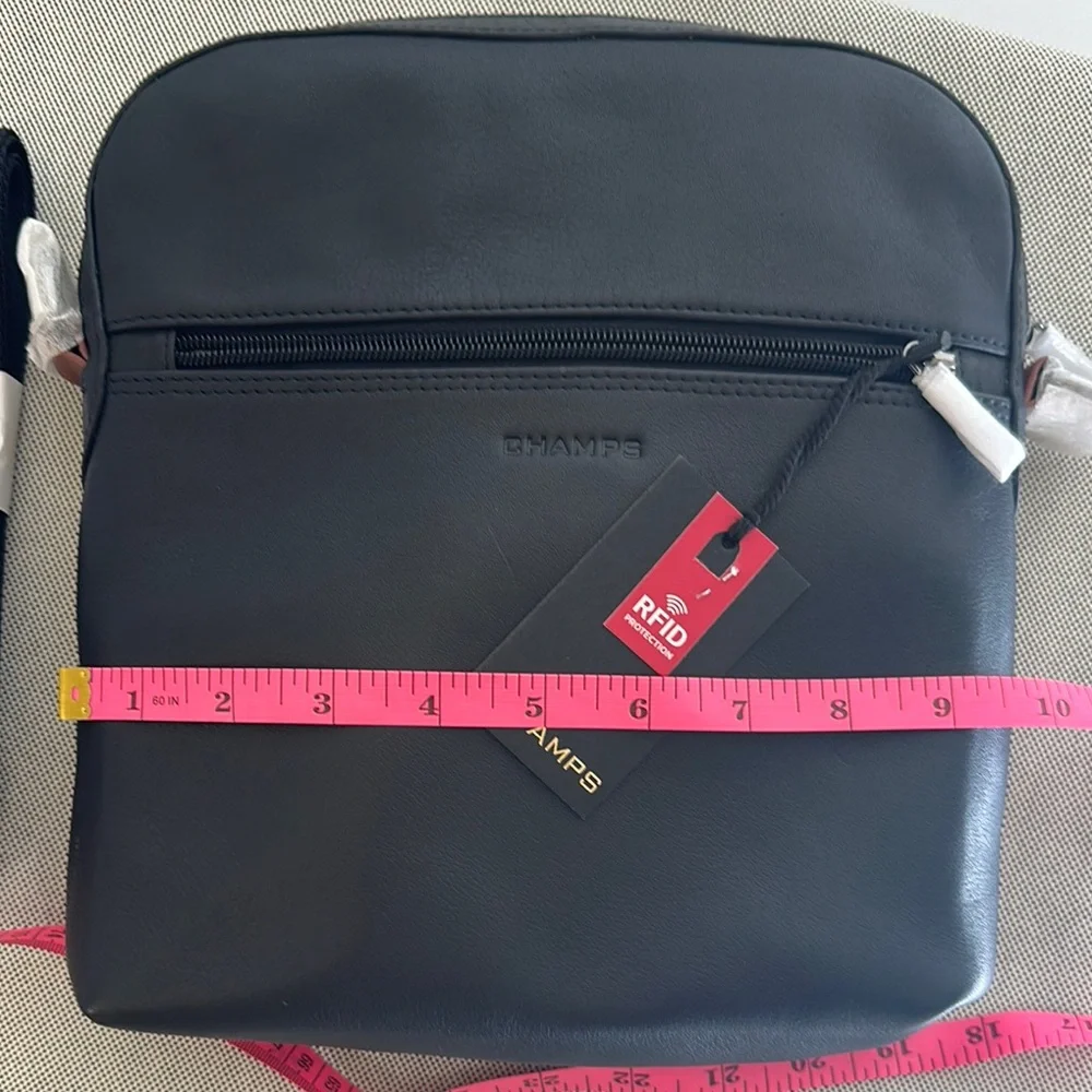 NWT Champs Onyx Leather Crossbody Bag with RFID Protection - Picture 10 of 10